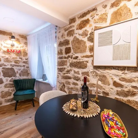 Apartment Evviva