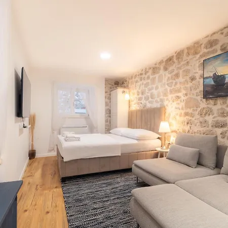 Apartment Evviva